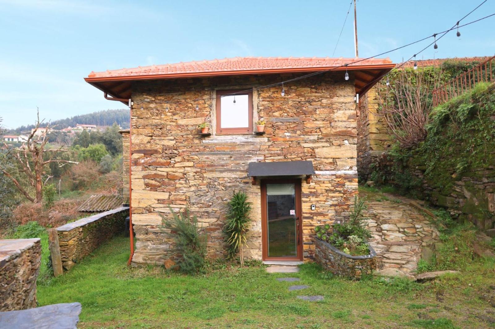 Vila Casas De Xisto Raiva Exteriér fotografie